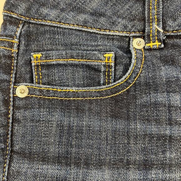 American Eagle Outfitters Artist Crop Mid Rise Stretch Jeans Five Pocket Size 2 - Picture 4 of 12